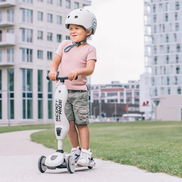 TROTINETTE BEIGE SCOOT AND RIDE6